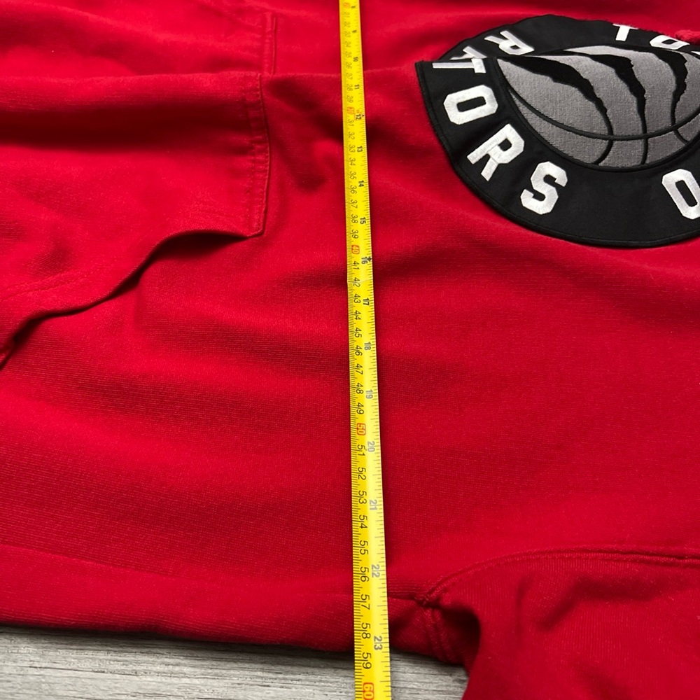 Toronto Raptors Red Hoodie - Picture 4 of 6